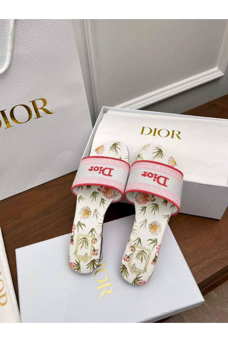 Dior Женские шлепанцы Dway Slide Embroidered Cotton premium