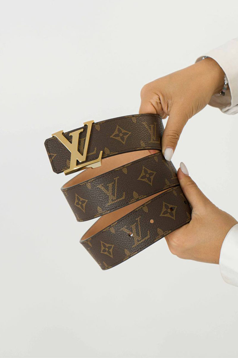 Lоuis Vuittоn Кожаный ремень Initiales Monogram (длина 85 - 115 см)