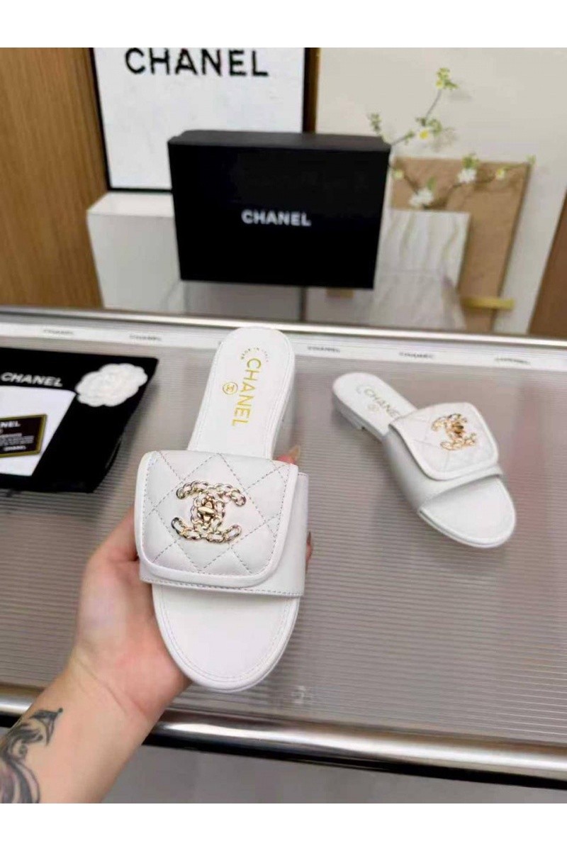 Chаnеl Женские кожаные шлёпанцы Chanel premium