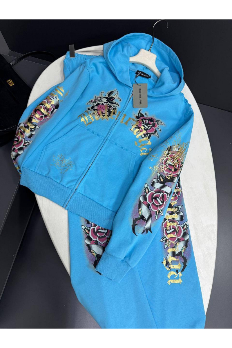 Balenciaga Голубой женский костюм 