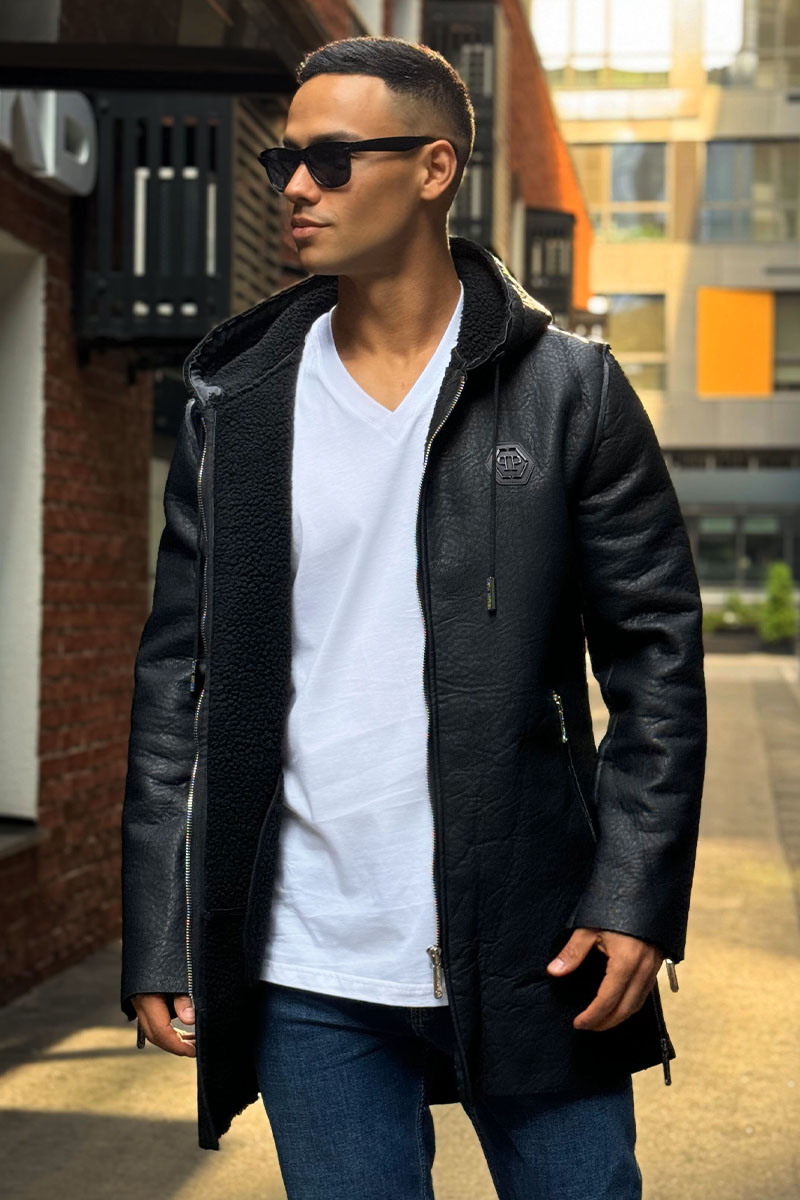 Philliр Рlеin Мужское утеплённое пальто чёрного цвета 