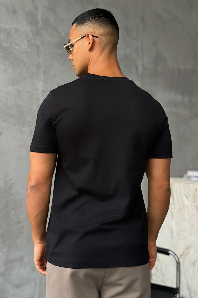 Burberry Мужская чёрная футболка London