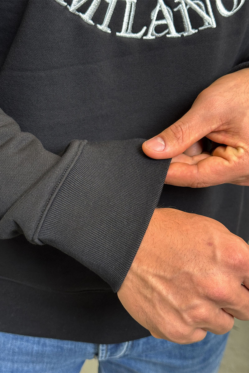 Emporio Armani EA7 Чёрный свитшот logo embroidery