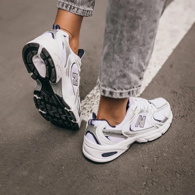 Sneakers Кроссовки 530 Abzorb  - White / Grey