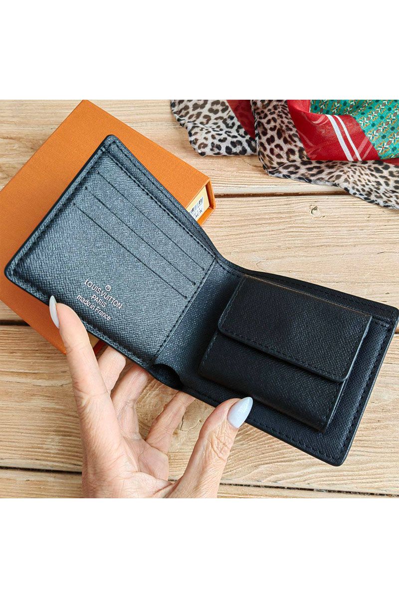 Lоuis Vuittоn Кожаный кошелёк Marco Monogram Eclipse 11x9.5 см