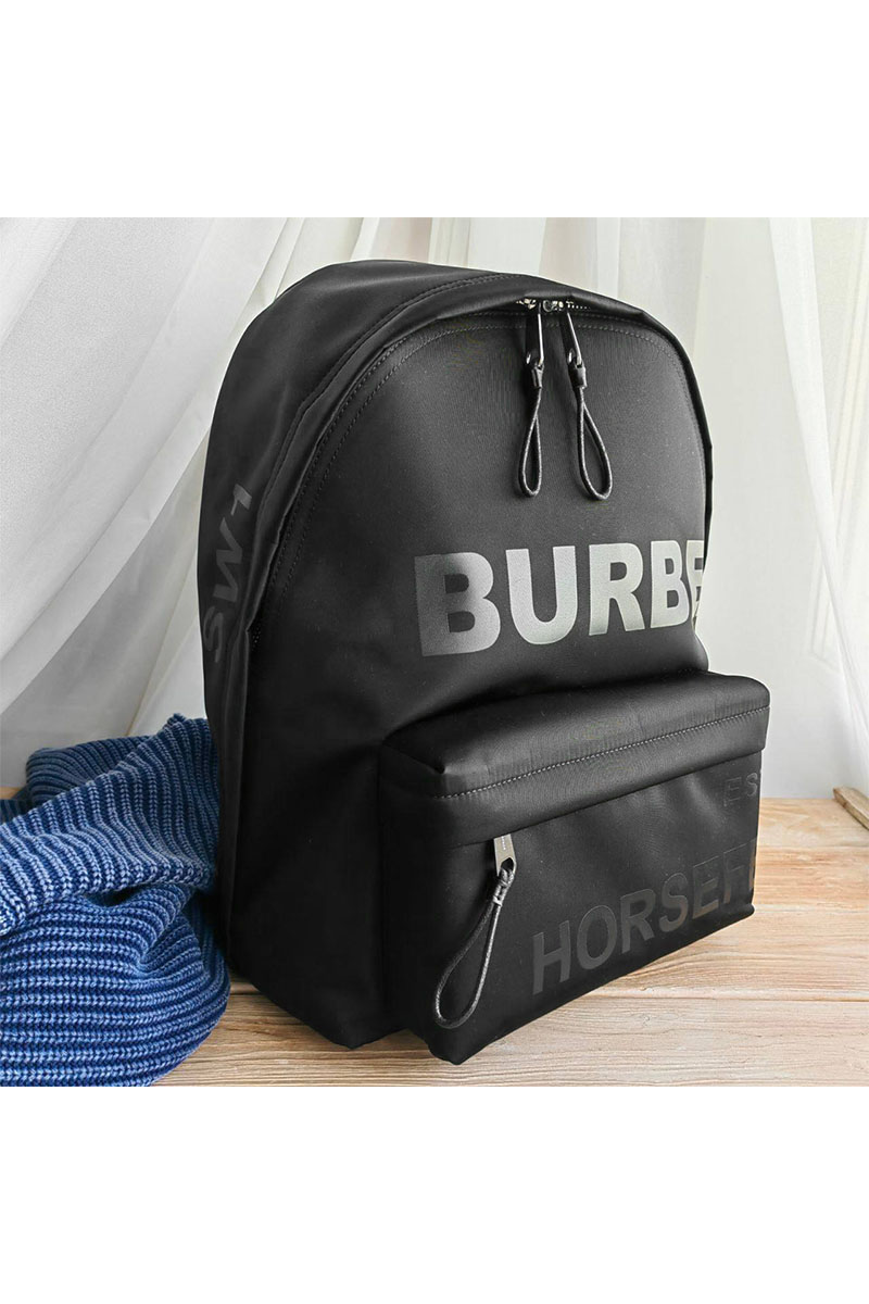 Burberry Нейлоновый рюкзак Horseferry logo 40x30 см