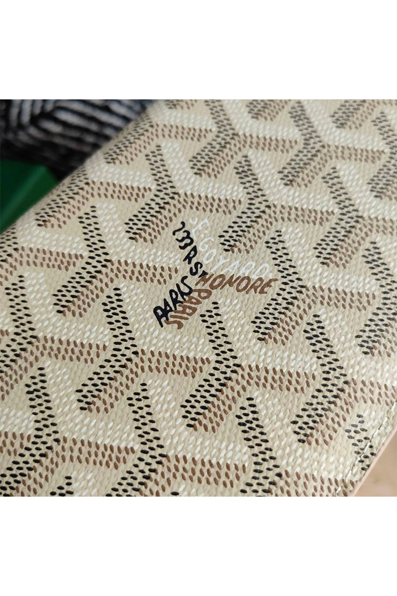 Designer Clothing Кожаная обложка на паспорт Goyard - Beige 10х14 см