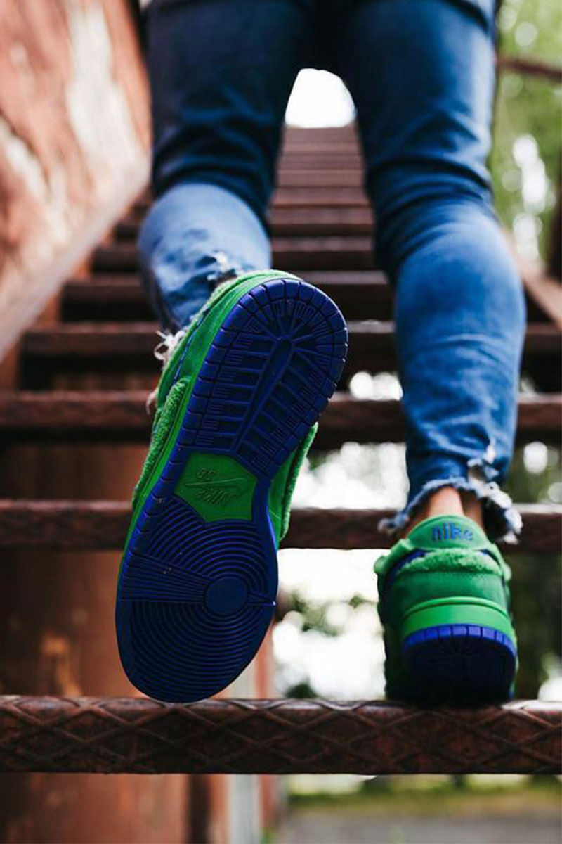 Nike Кроссовки Grateful Dead x SB Dunk Low "Green Bear"