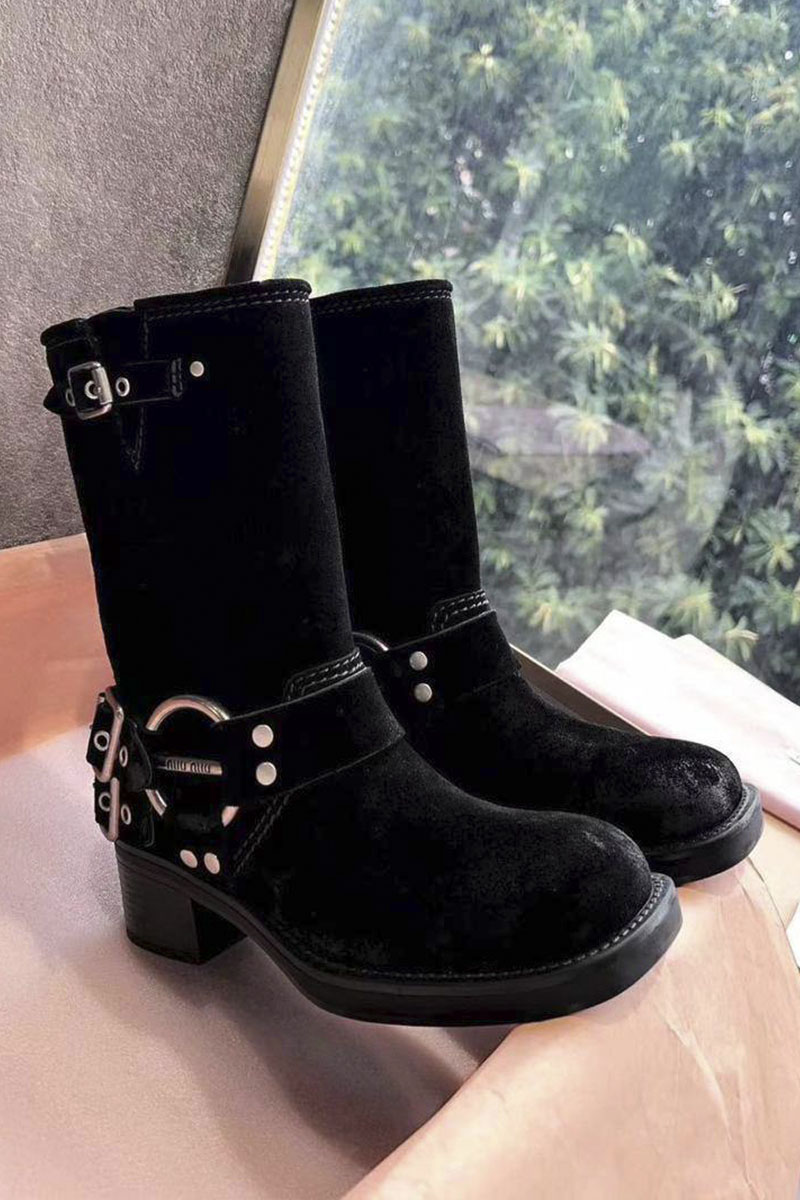 MIU MIU Женские замшевые сапоги Ankle Premium