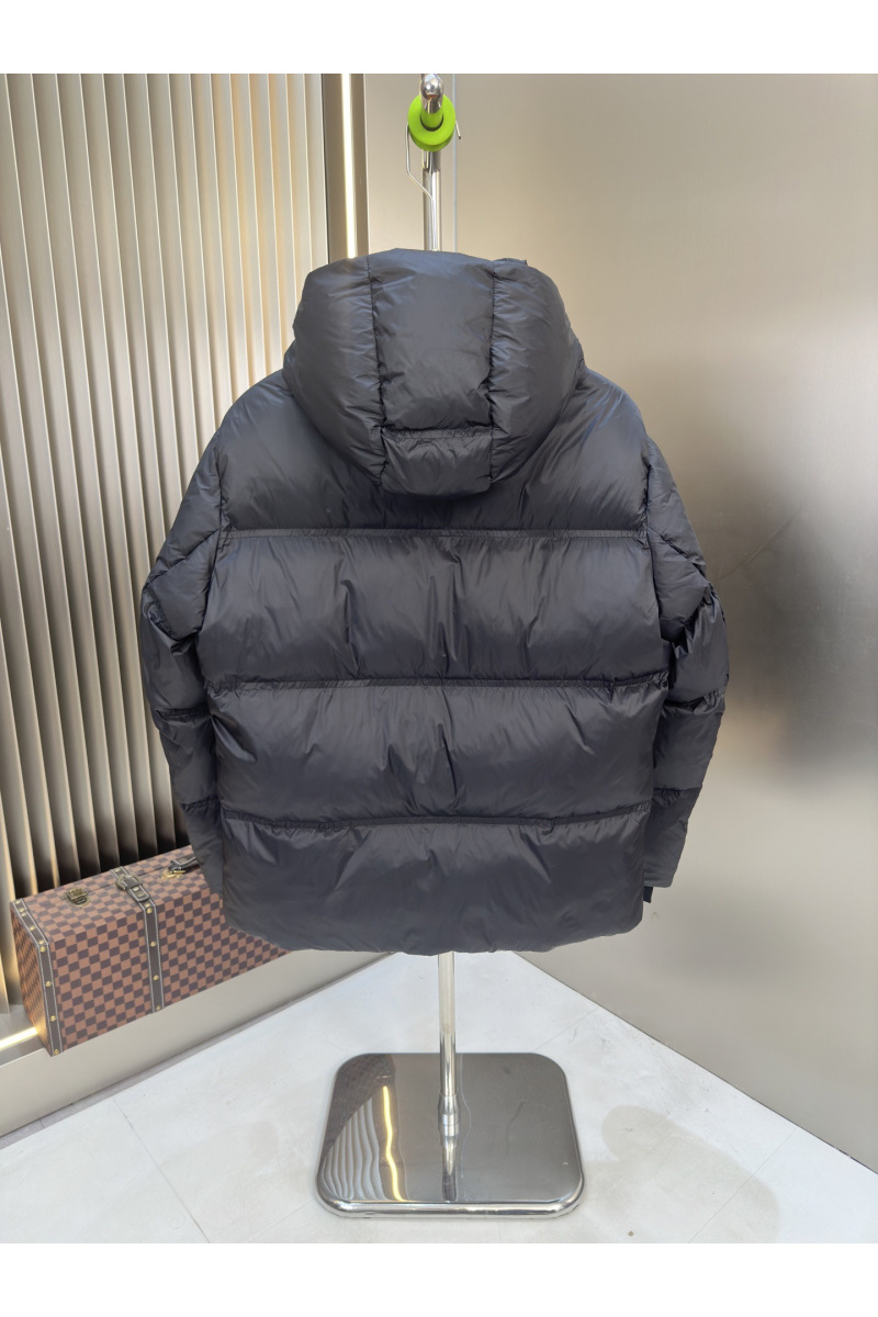 Zegna Мужской пуховик чёрного цвета