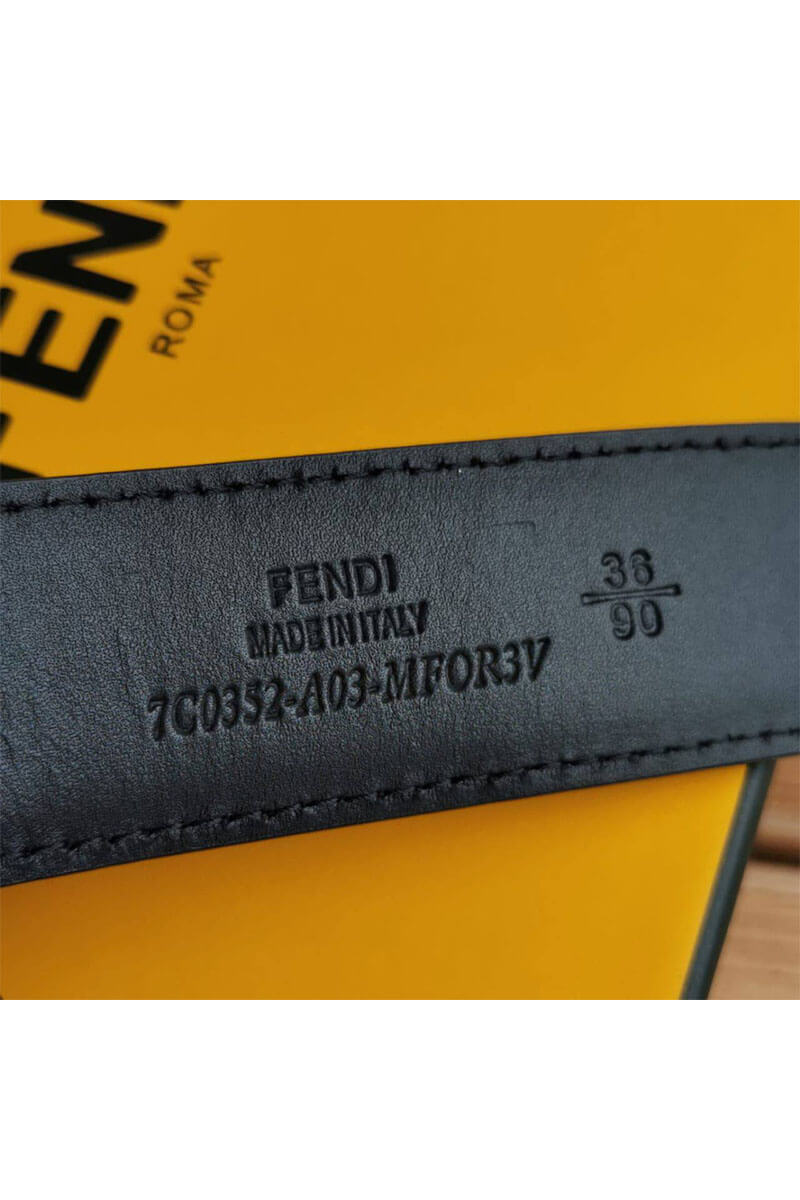 Fendi Кожаный ремень чёрного цвета (длина 90 / 95 см)