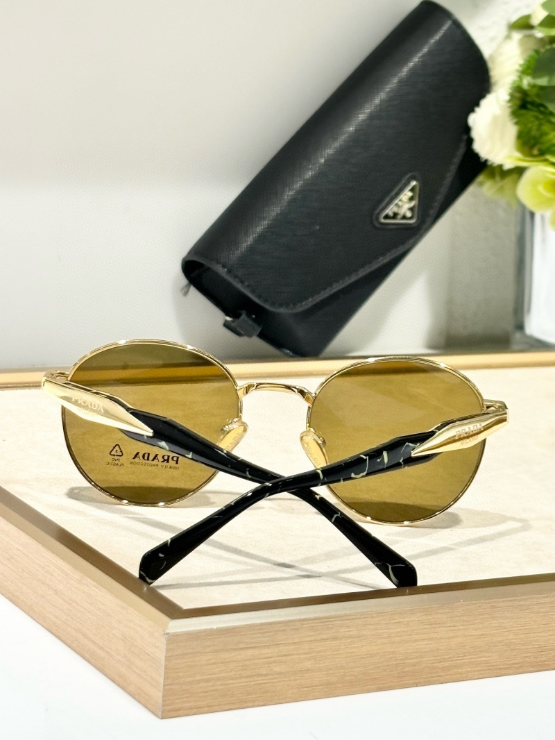 Prada Солнцезащитные очки Loden Lenses
