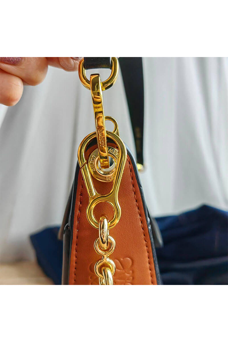 Loewe Кожаная сумка Luna 28x28 см (2 расцветки)