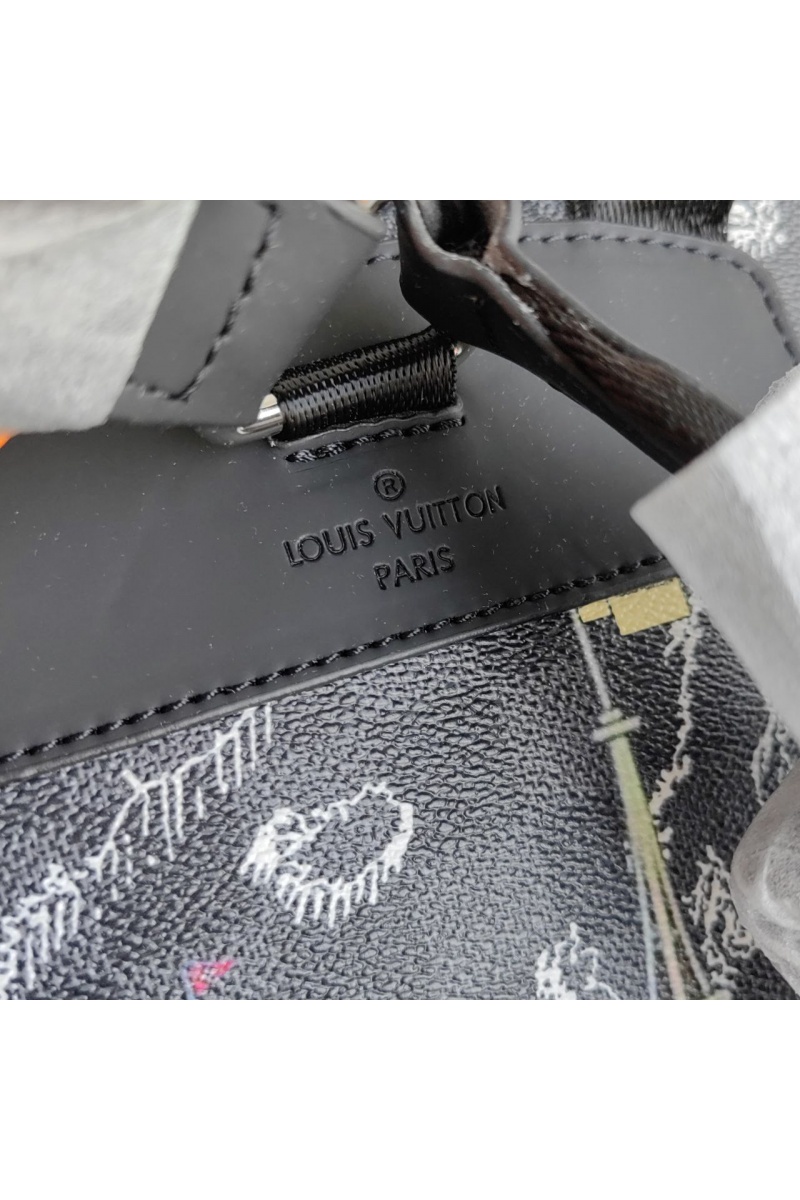 Lоuis Vuittоn Кожаный рюкзак Discovery Damier 38x30x14 см