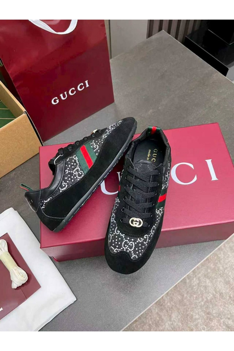 Gucci Женские кроссовки GG Shift premium