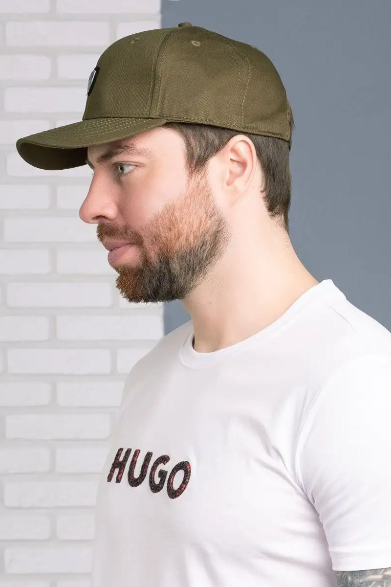 Emporio Armani EA7 Бейсболка зелёного цвета logo-plaque