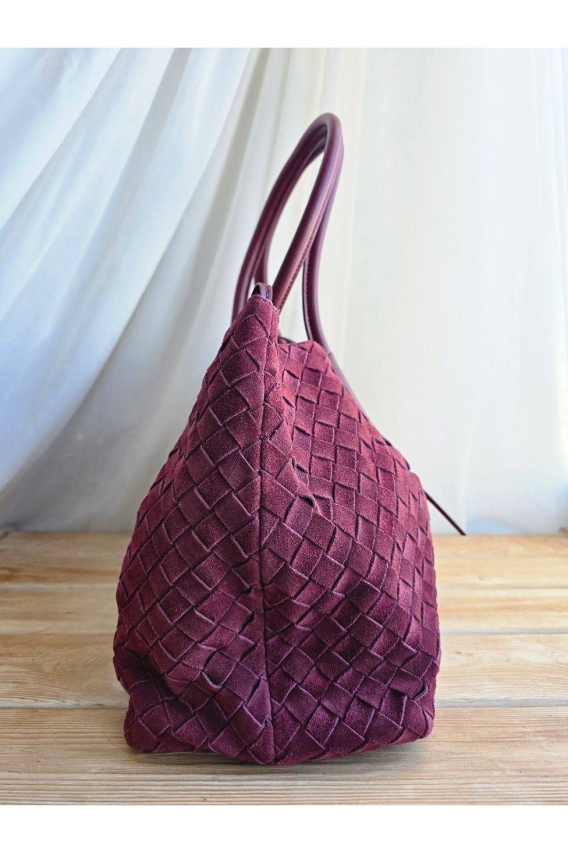 BV Замшевая сумка intrecciato 42x26