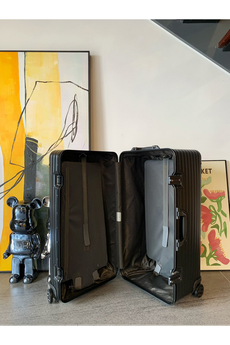 Rimowa Чемодан Aluminum Trunk Premium 77x42x36 см