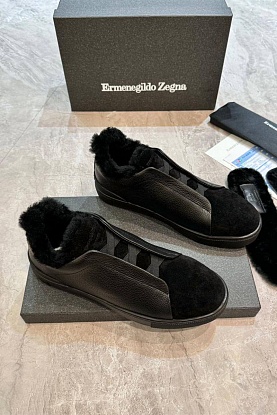 Кроссовки с мехом Triple Stitch