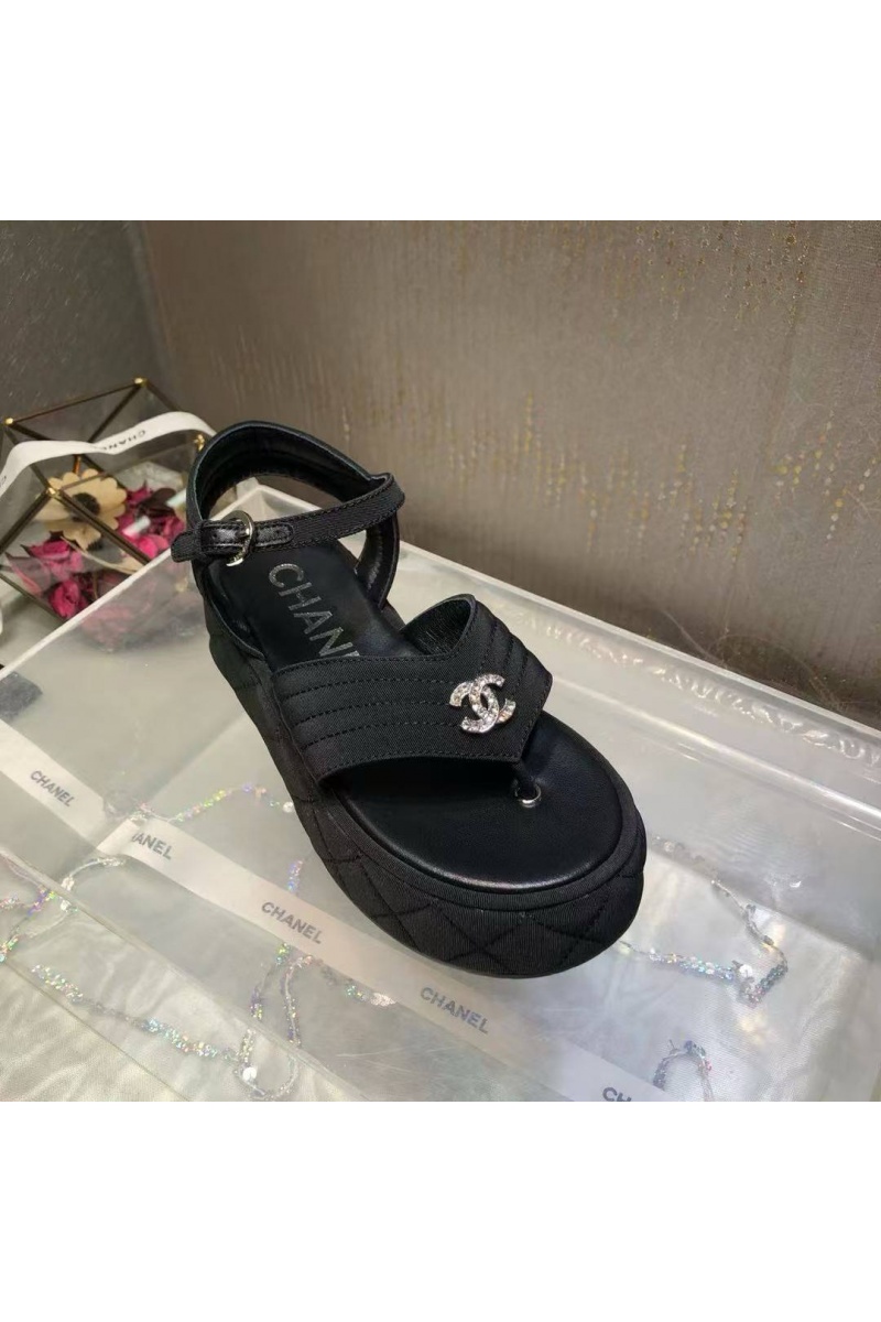 Chаnеl Женские замшевые сандалии чёрного цвета 