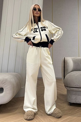 Женский костюм premium - White