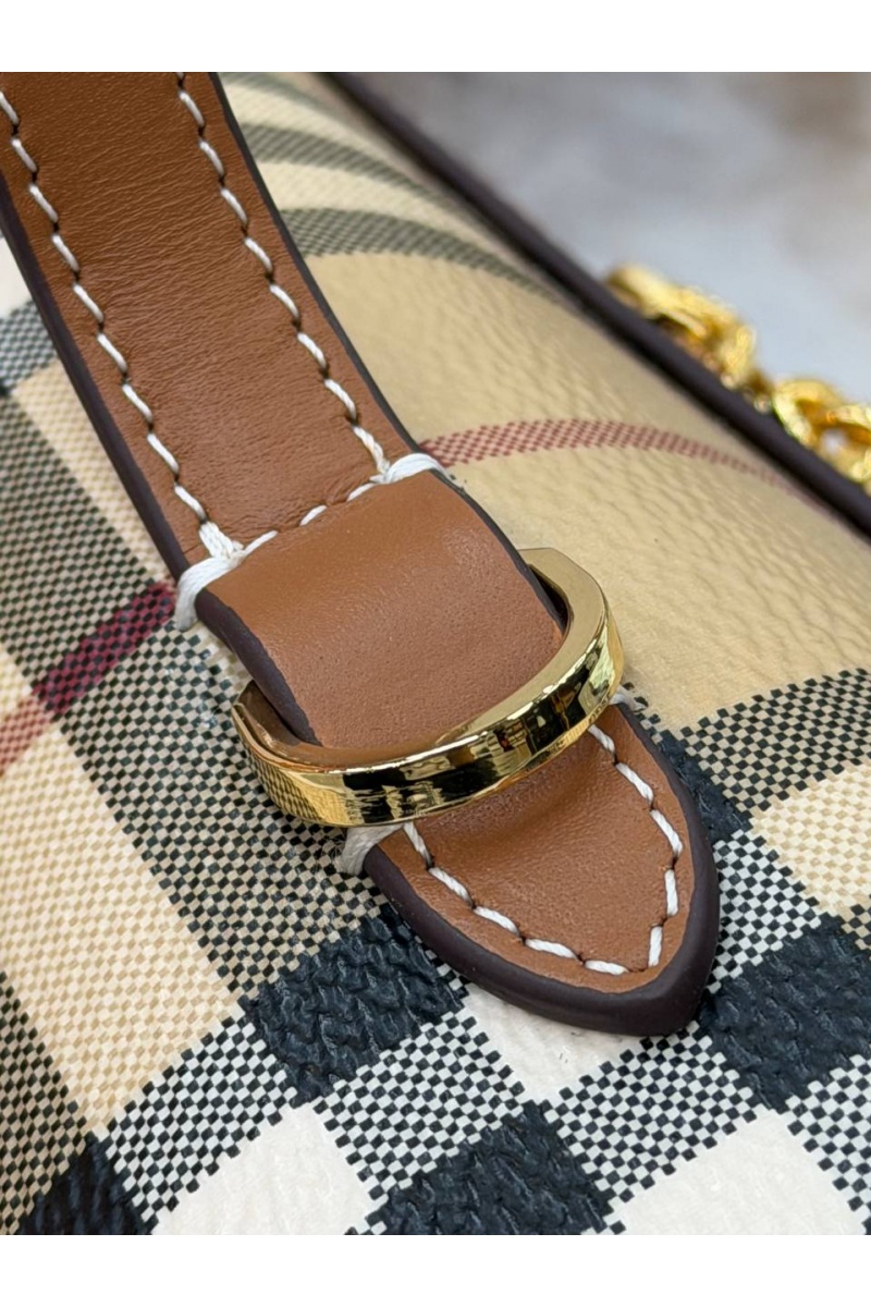 Burberry Кожаная сумка Check Vanity premium 19.5x15x8 см