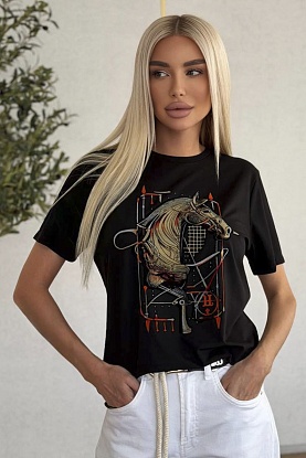 Чёрная женская футболка premium