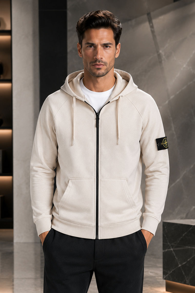 Stone Island Бежевая кофта на молнии compass-patch