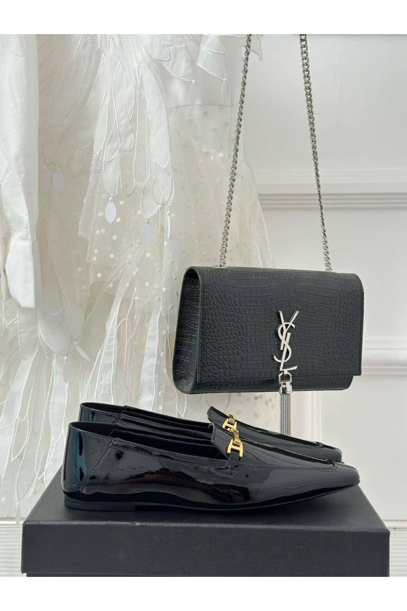 Yves Saint Laurent Женские кожаные лоферы чёрного цвета premium