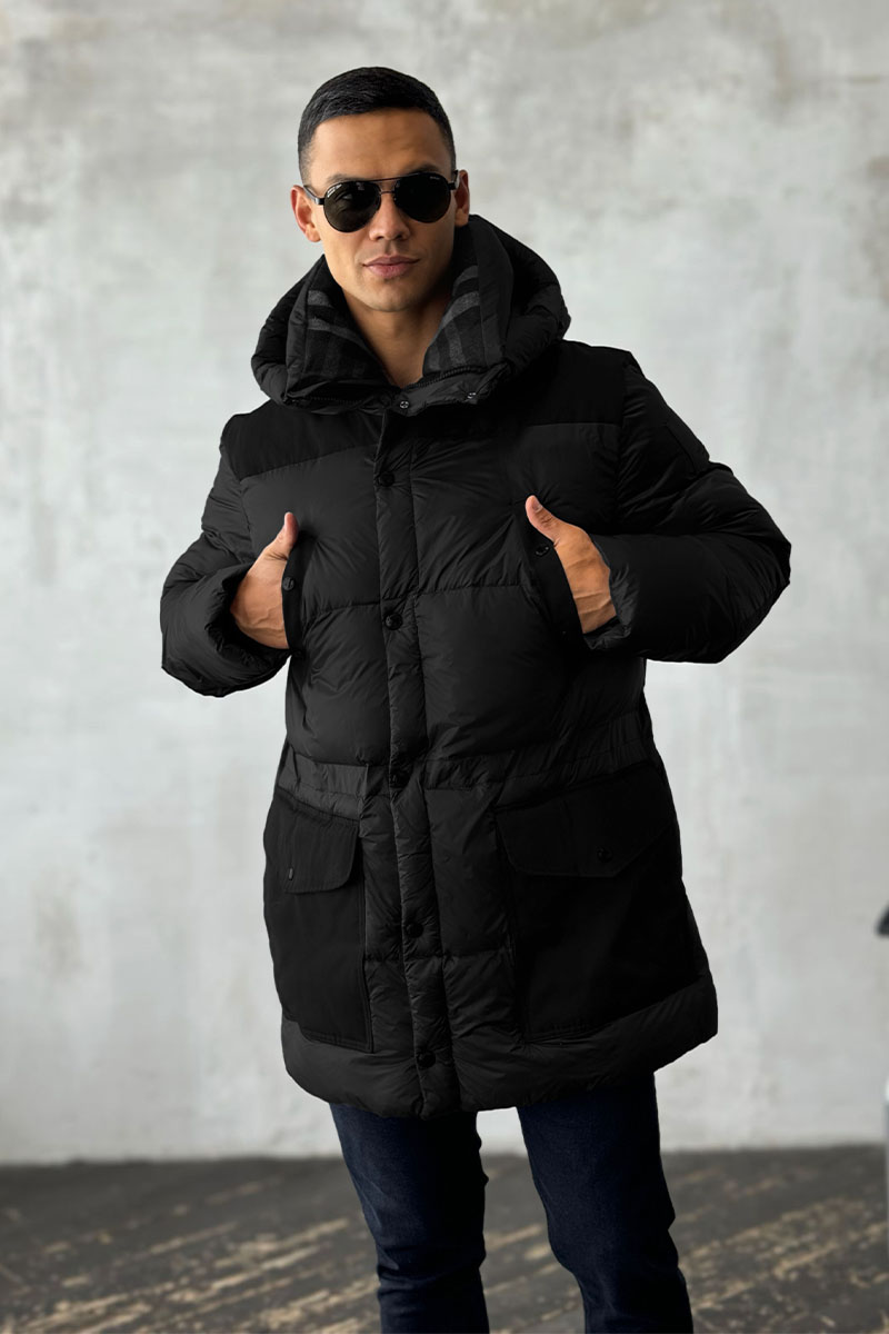 Burberry Удлинённый чёрный пуховик Nylon logo-patch