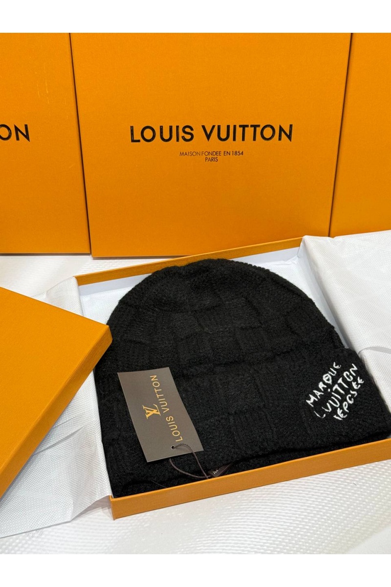 Lоuis Vuittоn Шапка logo-embroidered - Black