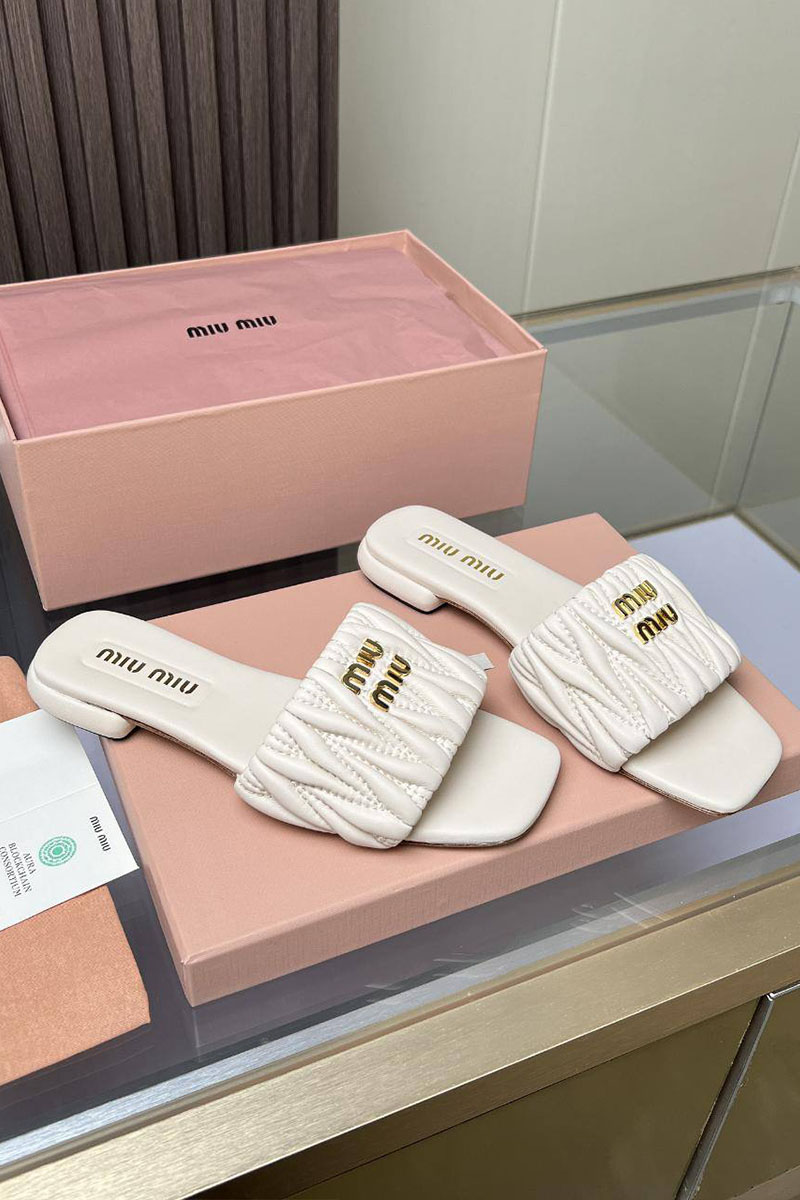 MIU MIU Женские шлёпанцы Premium - White