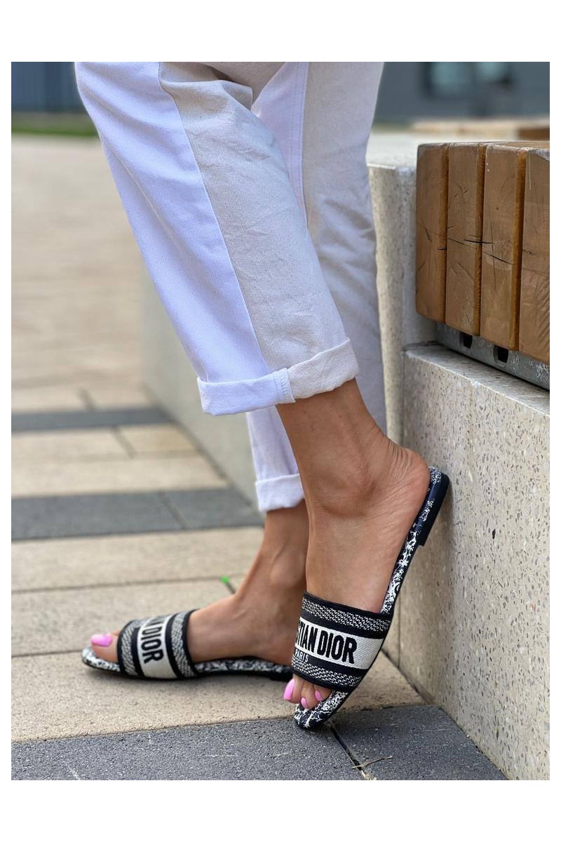 Dior Женские шлепанцы Dway Slide Embroidered Cotton
