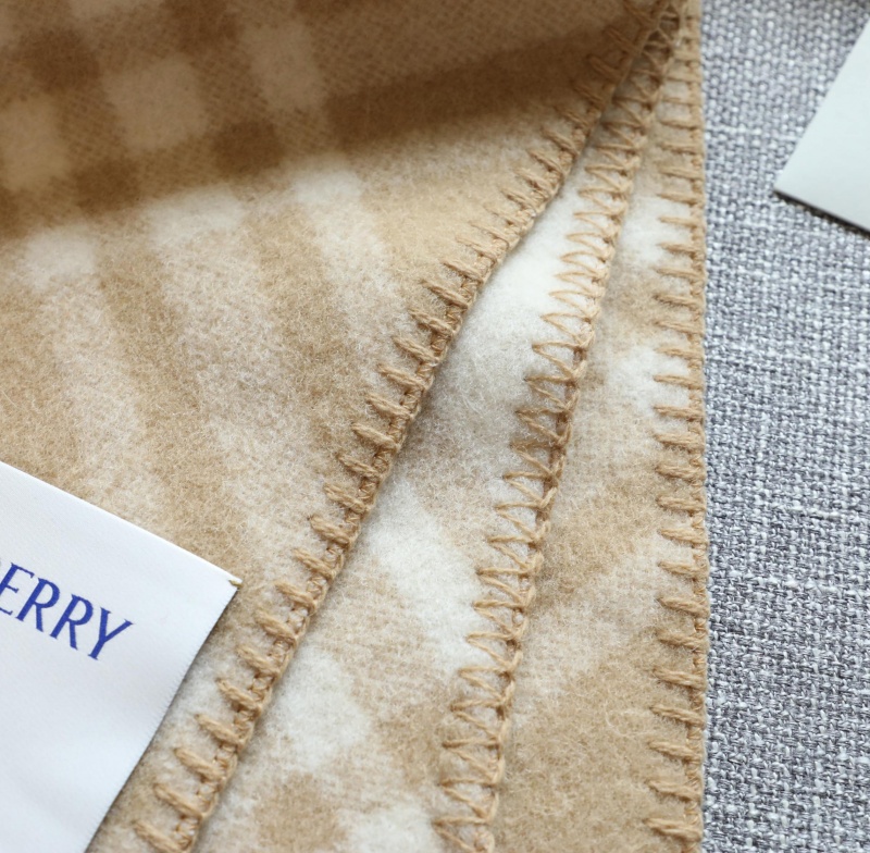 Burberry Шарф Check premium 182x30 см - Beige