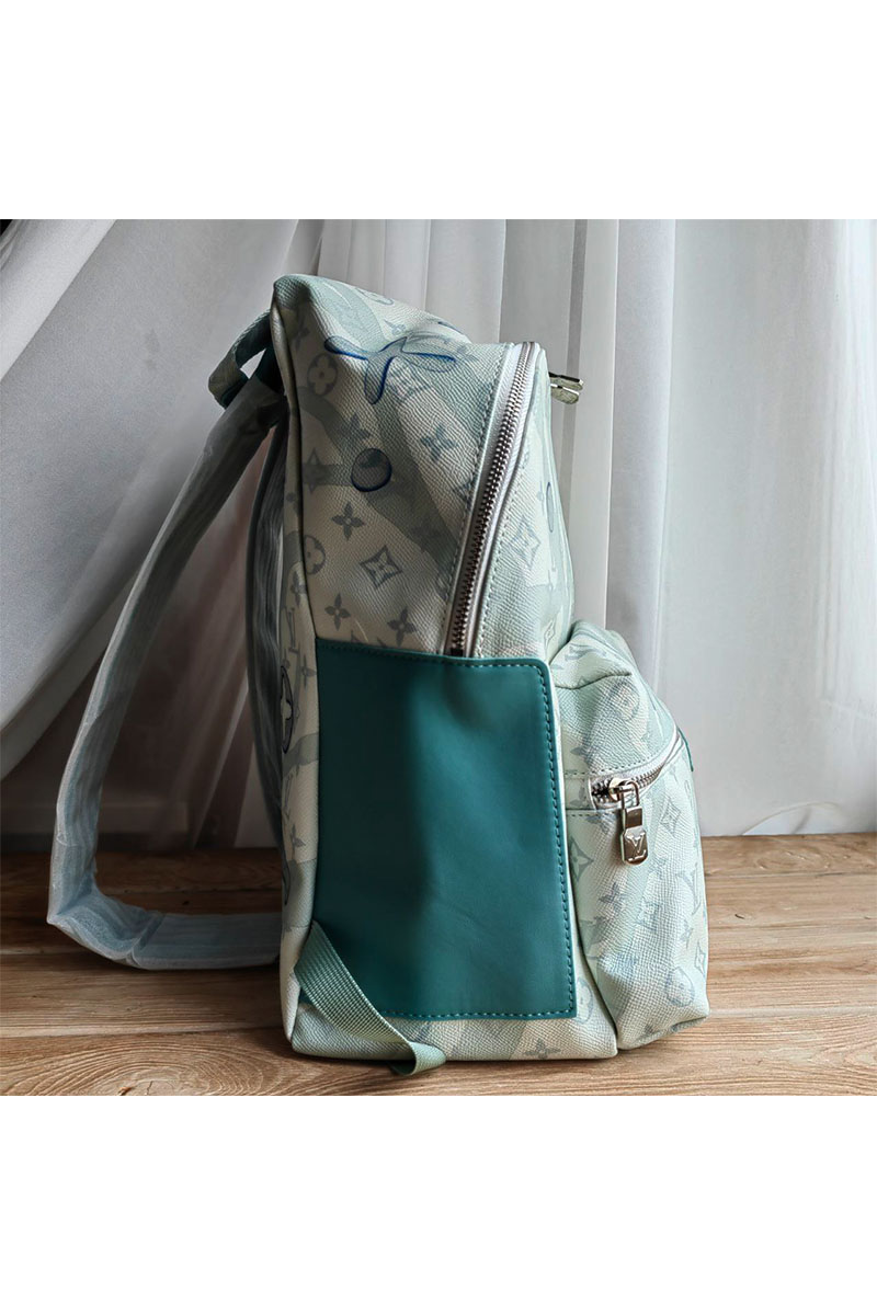 Lоuis Vuittоn Кожаный рюкзак Discovery Monogram 37x40x20 см