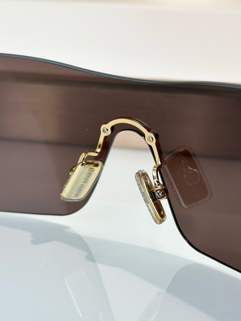 MIU MIU Солнцезащитные очки Aube