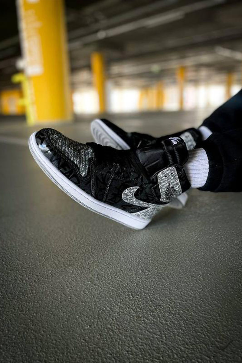 Nike Кроссовки AJ1 High "Rebellionaire"