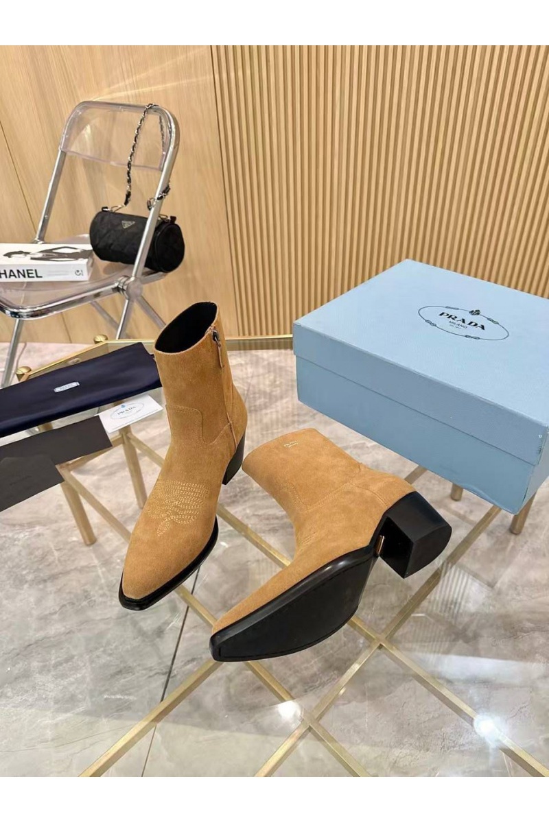 Prada Женские замшевые сапоги premium - Beige