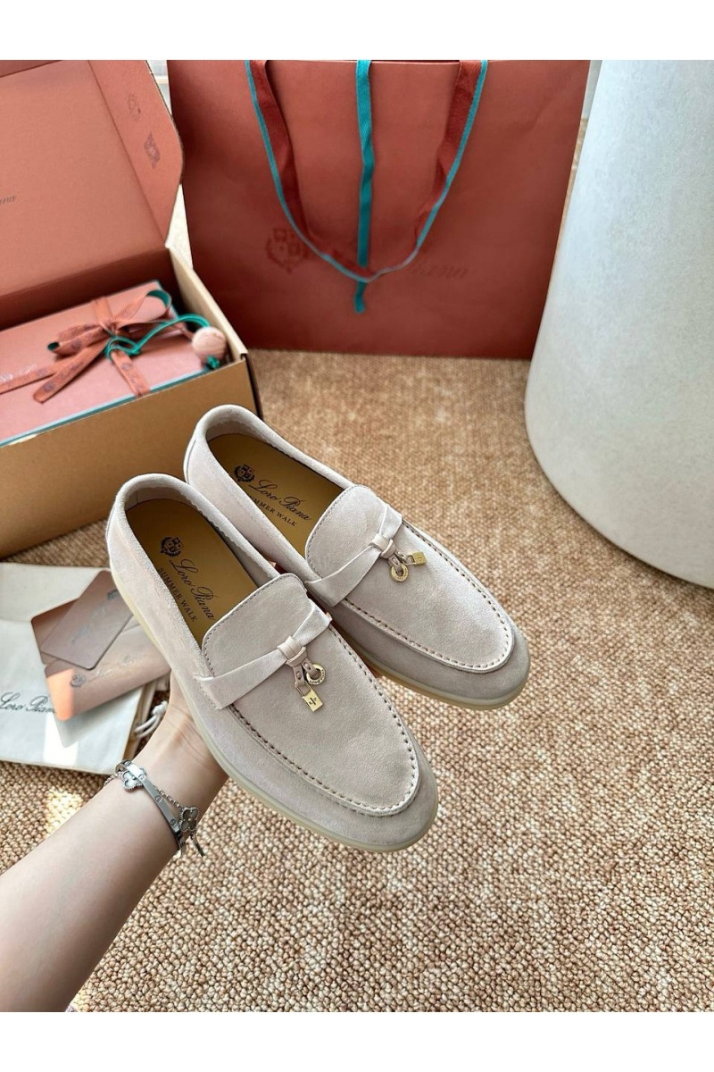 Loro Piana Женские замшевые лоферы Summer Charms Walk premium