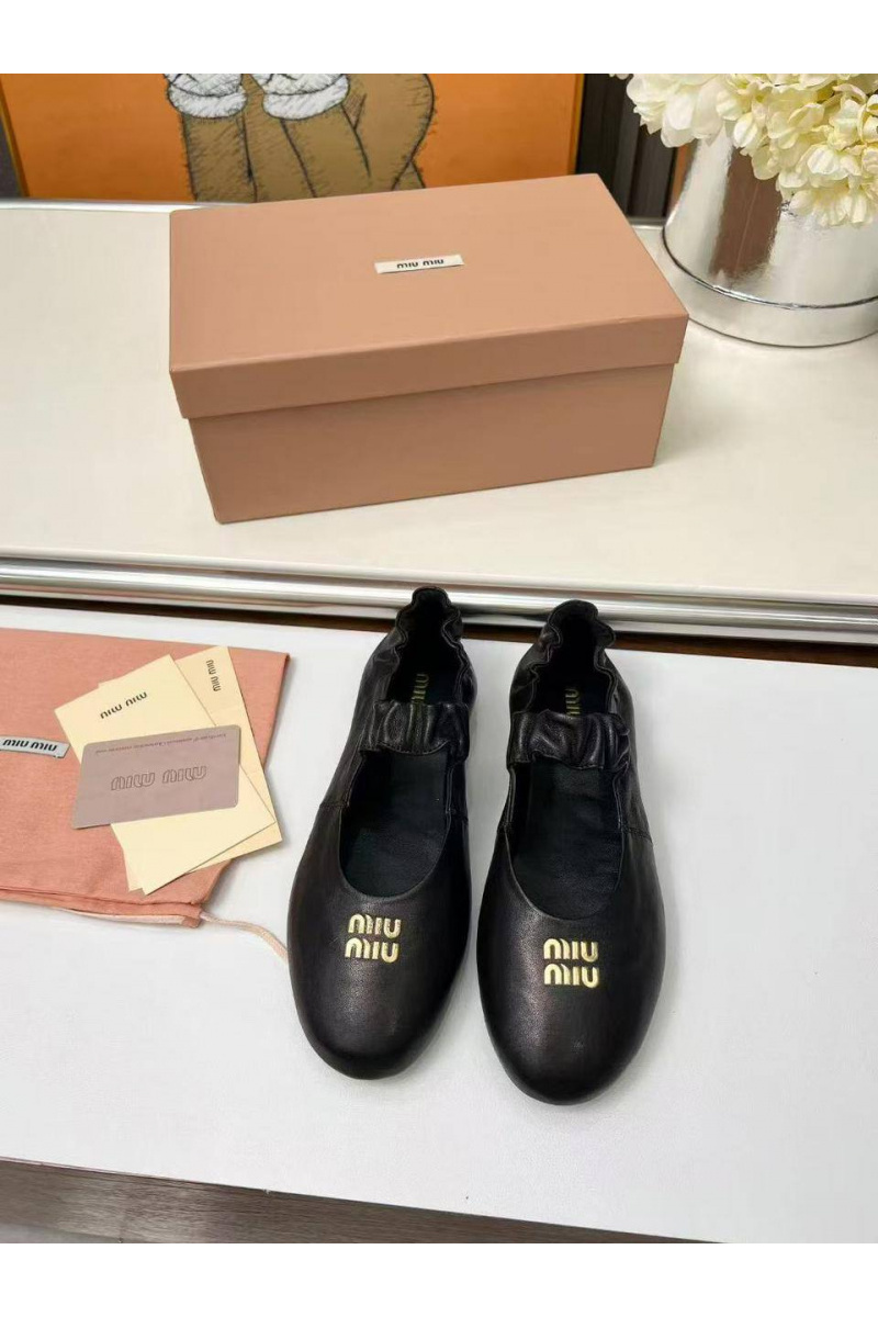 MIU MIU Женские кожаные балетки с круглым мысом 