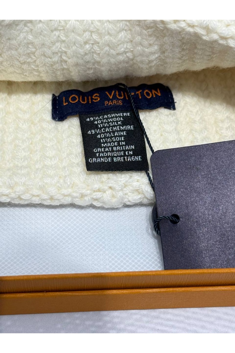 Lоuis Vuittоn Шапка logo-embroidered - White