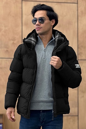 Чёрная куртка со съёмными рукавами Lockwell logo-patch