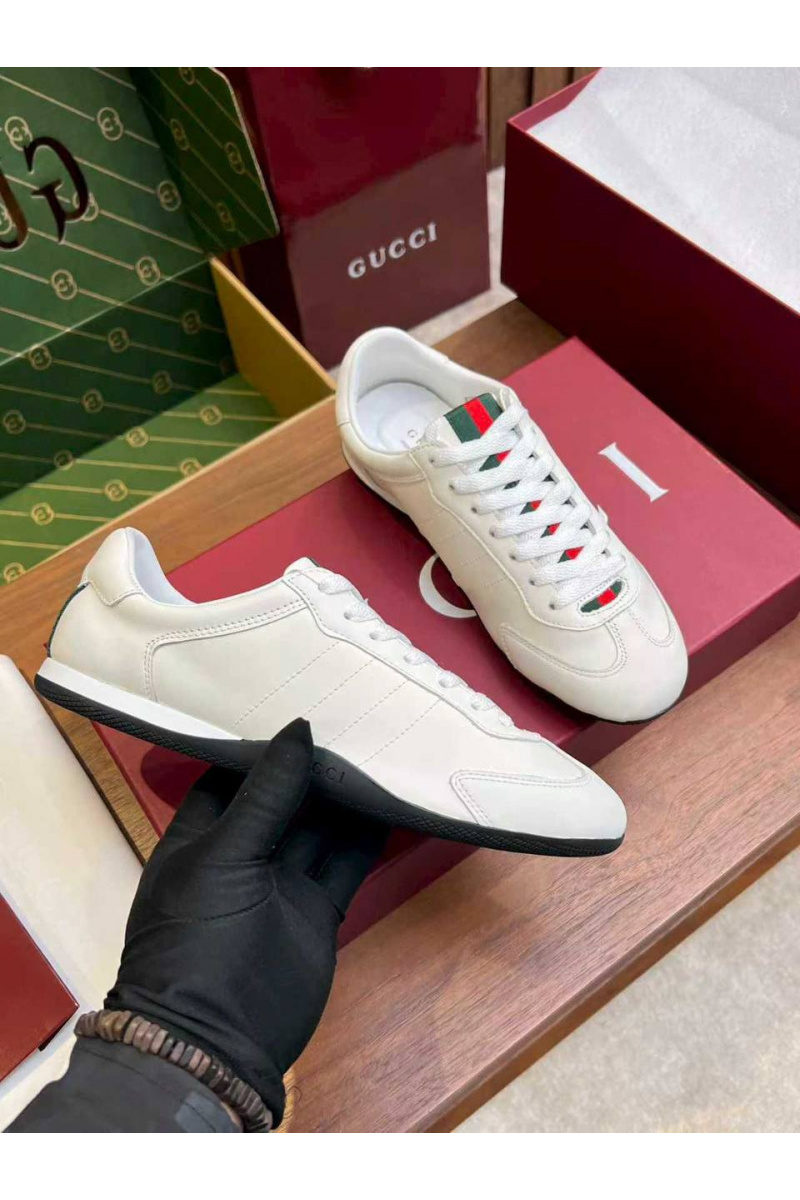 Gucci Женские кожаные кроссовки GG Shift premium