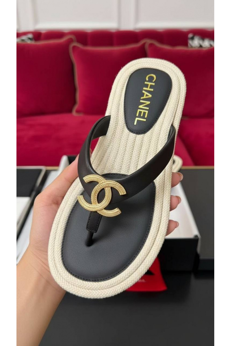 Chаnеl Женские кожаные шлёпанцы Cruise premium