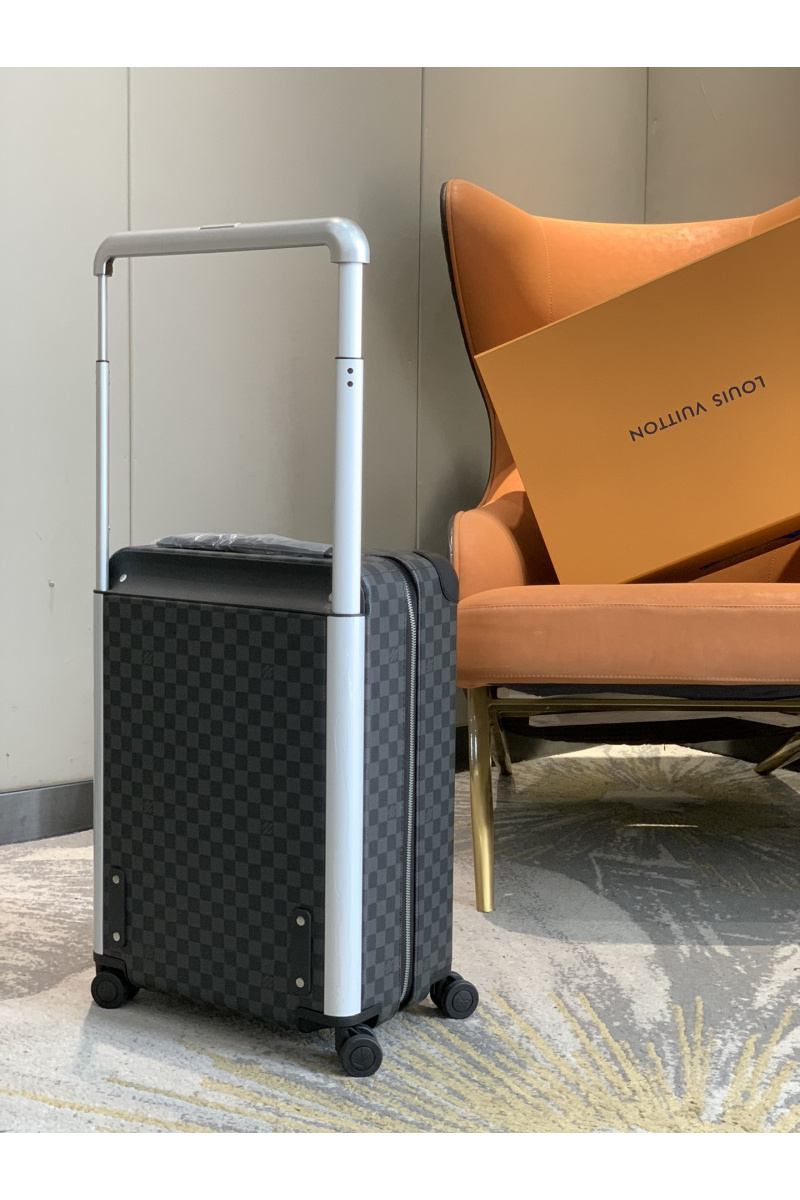 Rimowa Чемодан Horizon Premium 53x37x22 см