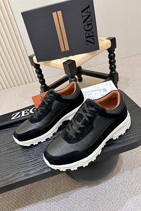 Мужские кроссовки 