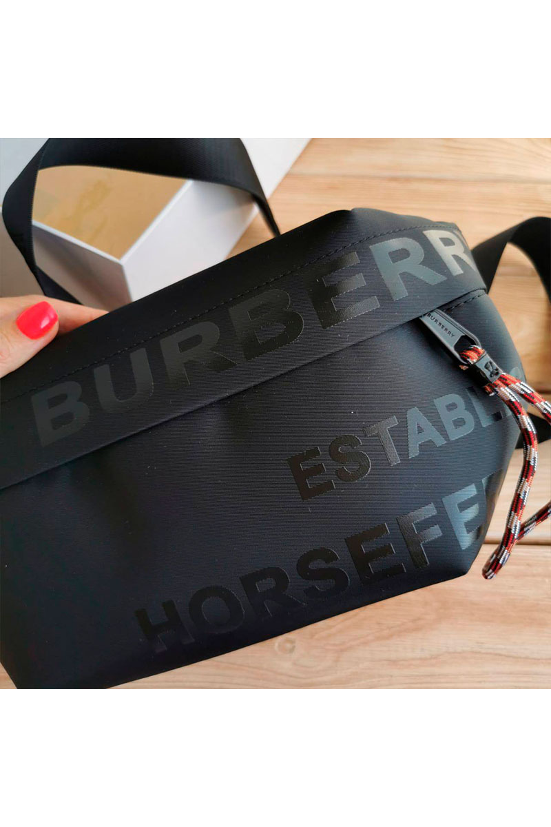 Burberry Текстильная сумка на пояс Sonny Bum Horseferry Print 28x14 см
