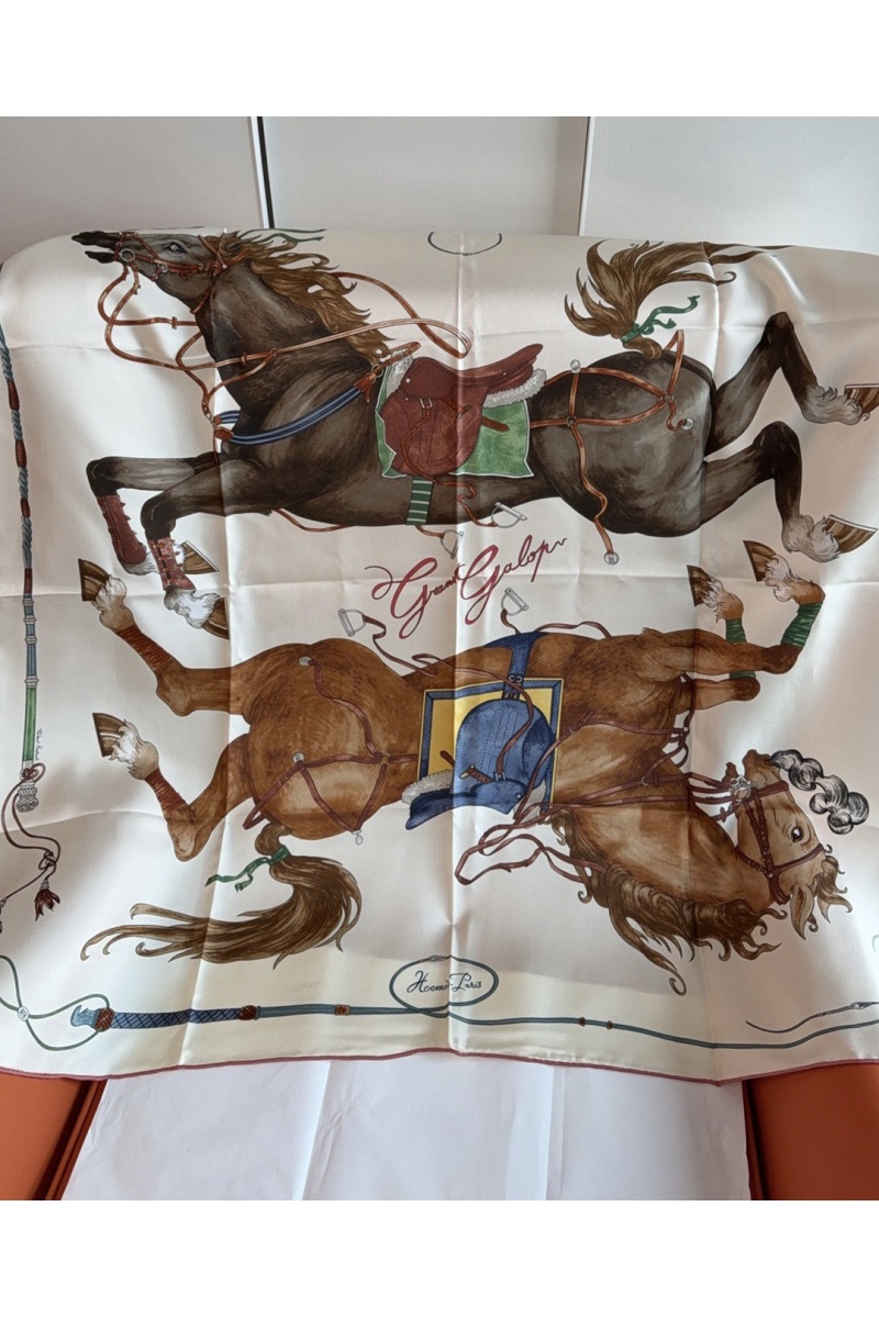Hermes Платок Grand Galop premium 88x88 см