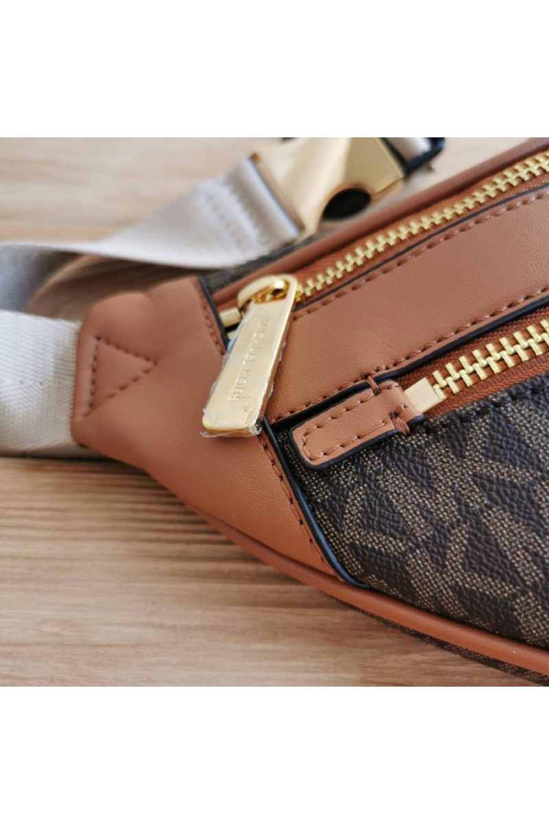 Michael Kors Женская кожаная сумка Kenly Small Crossbody 33x16 см