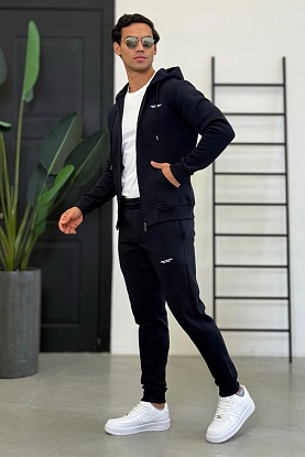 Утеплённый костюм на флисе 